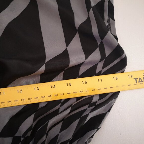 2 / $20.00 BeBop Ladies Size Medium Gray & Black Lightweight Elastic Waist Dress - Picture 7 of 9